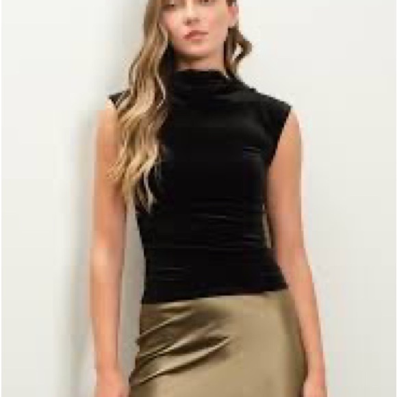 WOMENS BLACK RUCHED VELOUR MOCK NECK TANK TOP BY A NEW DAY! - Picture 3 of 10